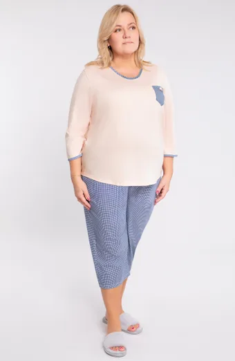 pijama coral cu pantaloni în carouri