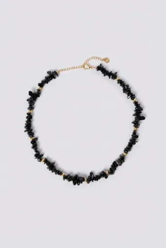 Colier cu pietre negre
