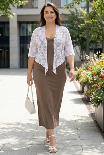 cardigan albă cu broderie și legături