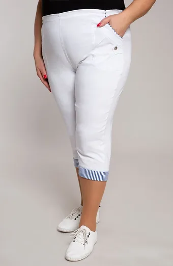 Pantaloni albi 3/4 cu bretele