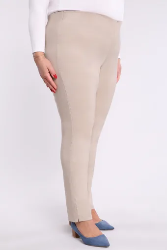 Pantaloni bej cu picioare conice