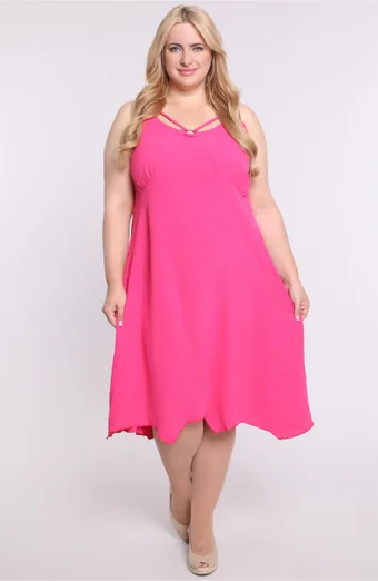 Rochie roz cu bretele la decolteu