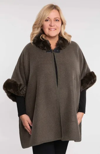 poncho kaki