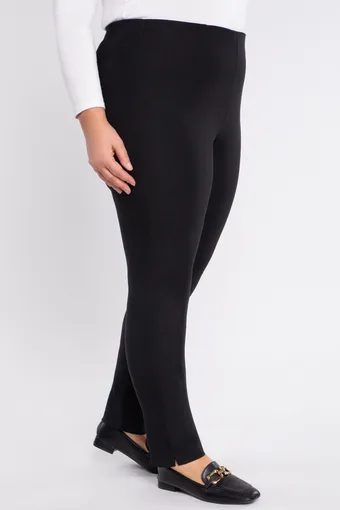 Pantaloni negri cu picioare conice