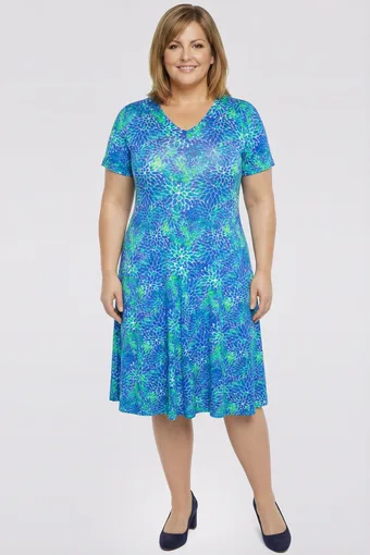 Rochie albastră și verde cu flori albe