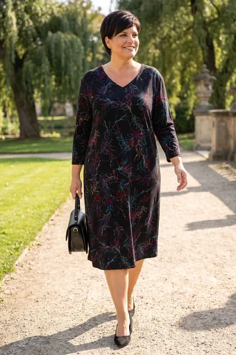Rochie neagră cu modele colorate