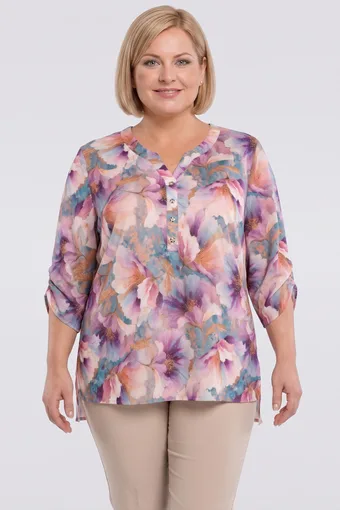 Bluză roz deschis cu imprimeu floral