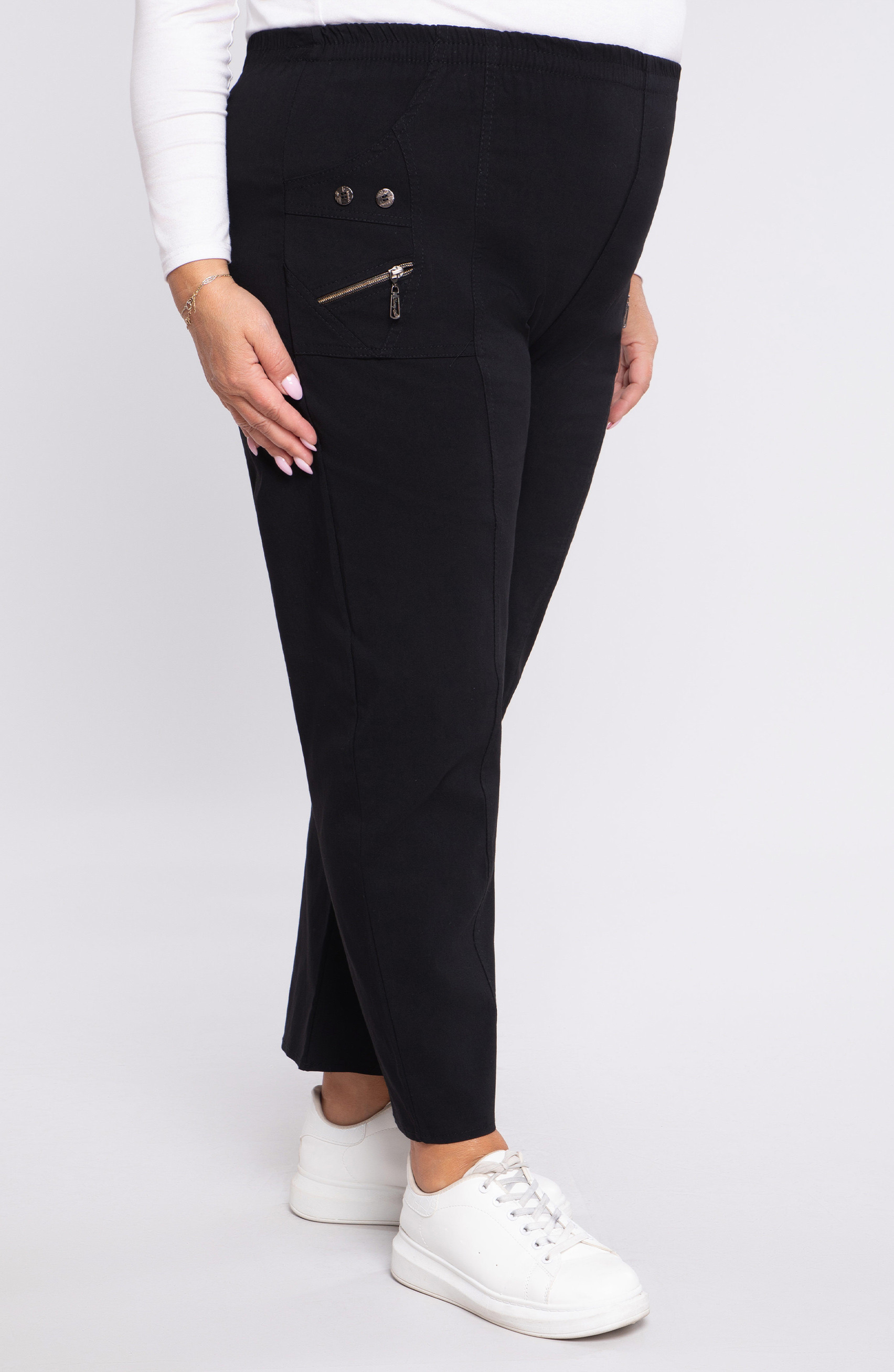 Pantaloni negri elastici