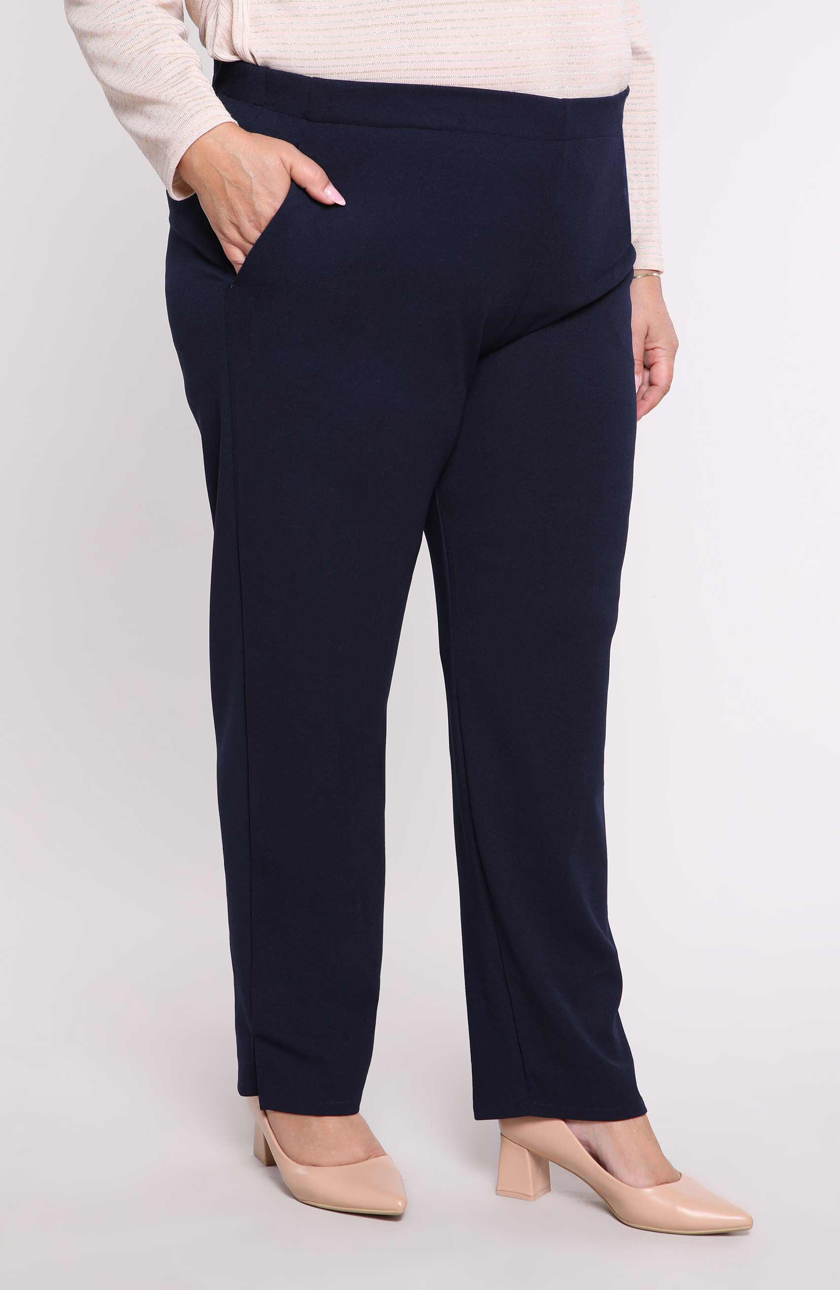 Pantaloni bleumarin cu crăpătură pe picior