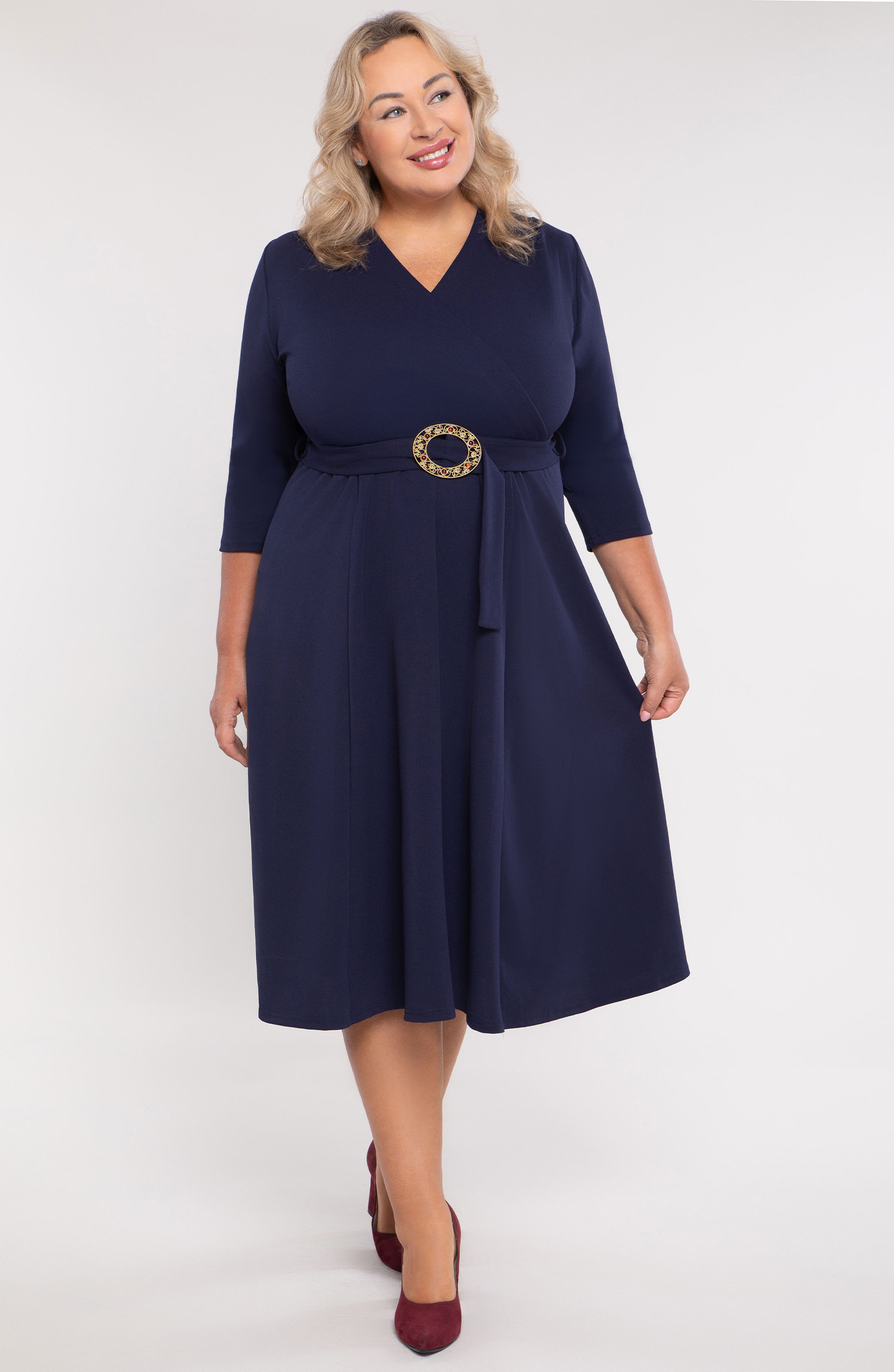 Rochie bleumarin cu curea